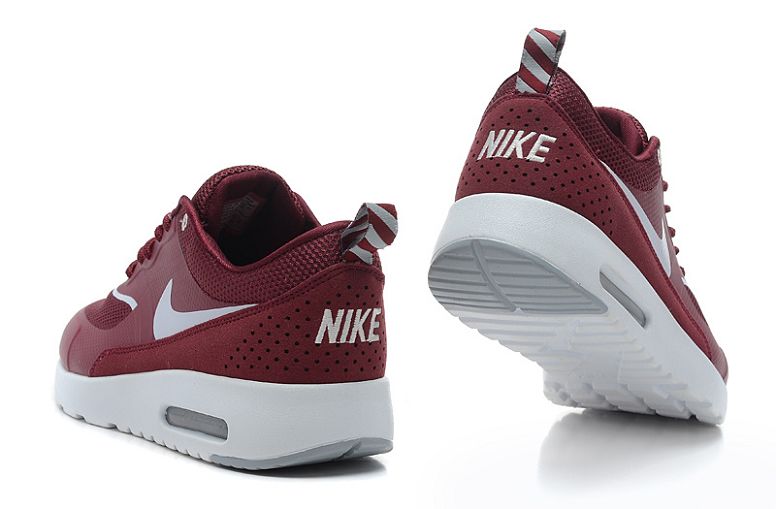 nike thea rouge homme